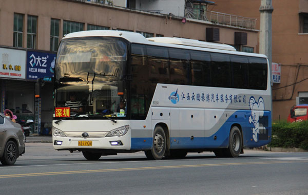 （上海班車租賃）上海班車公司哪家服務(wù)最好？